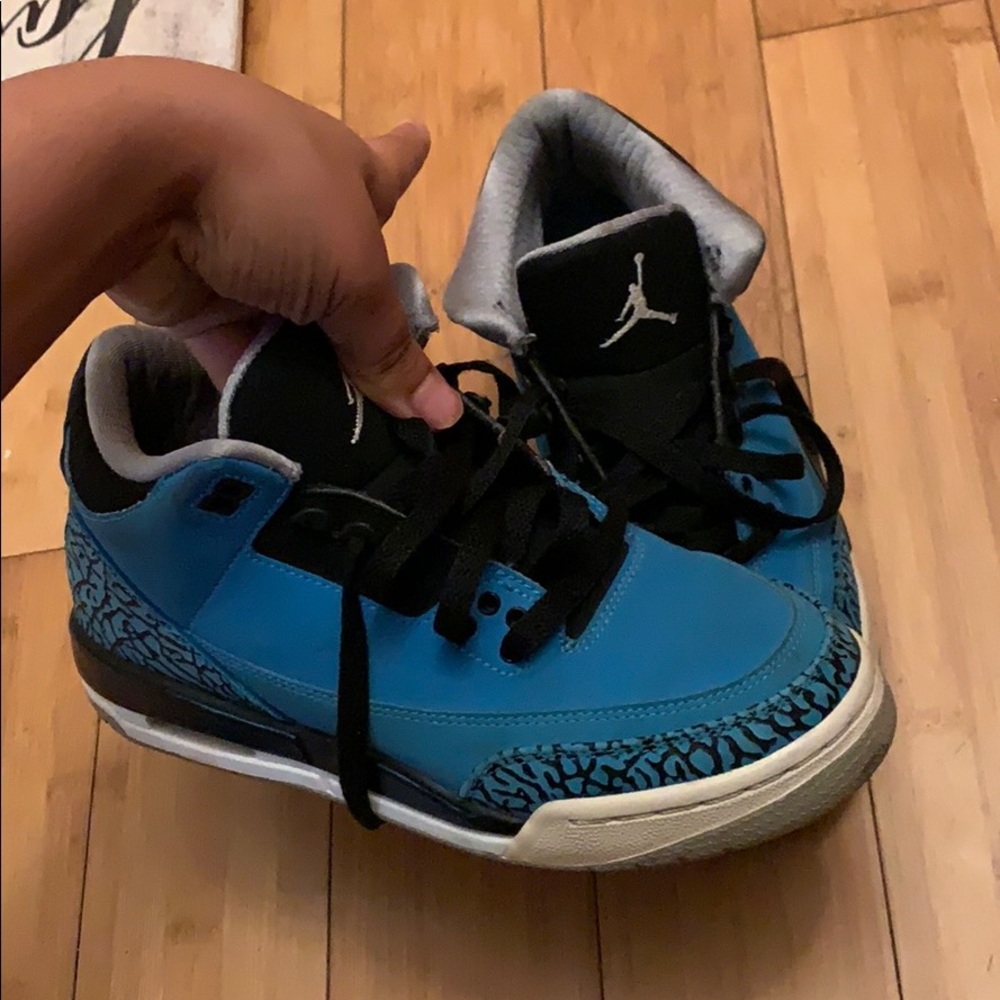 Jordan 3s